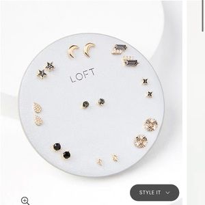 NWT ANN TAYLOR LOFT STAR SPARKLE STUD EARRING SET